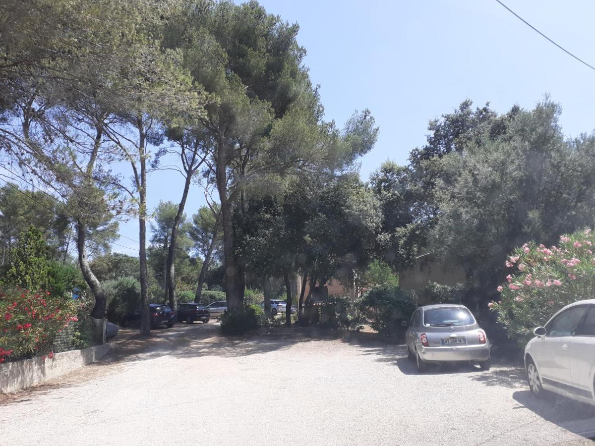 Villa Club Sanary Dans Residence Fermee Et Arboree 10Min A Pied De La Plage Eksteriør billede